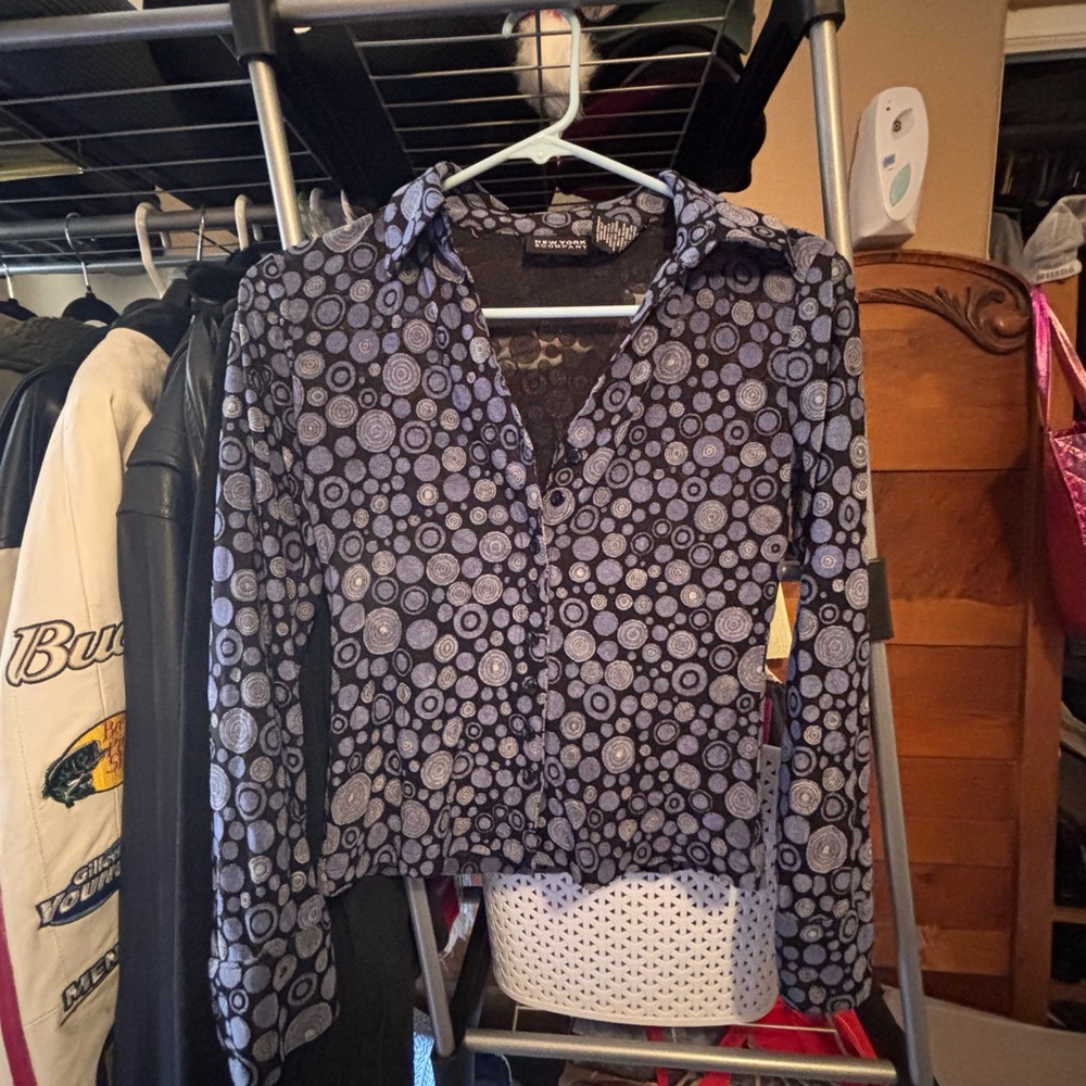 New York & Company Blue and White Circle Pattern Blouse